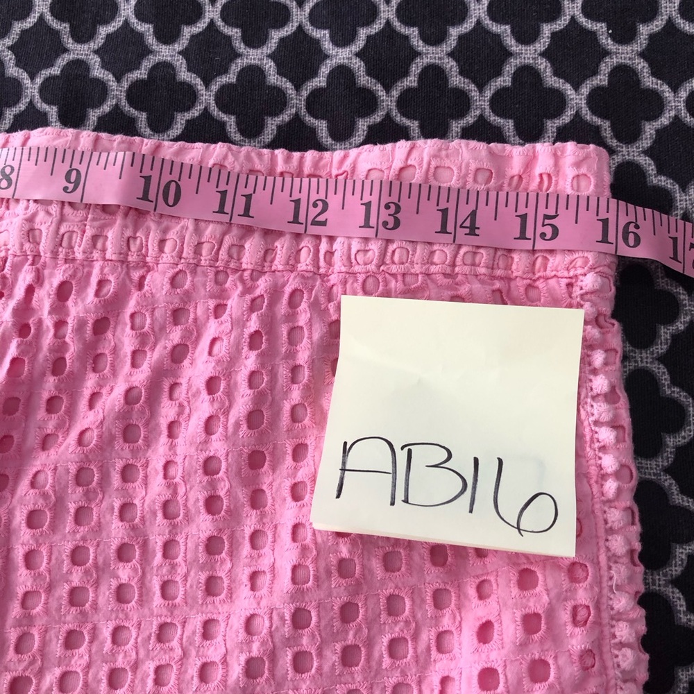 Lilly Pulitzer X Target Pink Eyelet Pom Pom Trim Shorts Womens Sz Small AB16 - Picture 6 of 9